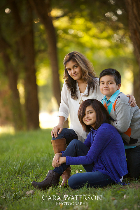 kids sitting on ground